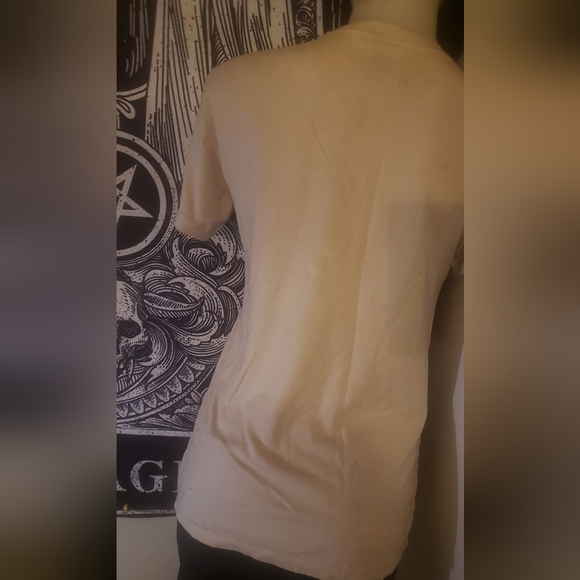 WICKED CLOTHES ~ Mr. Halloween Man ~ Beige Unisex T-Shirt  ~ Size XS ~ Ghosts! - Picture 5 of 15